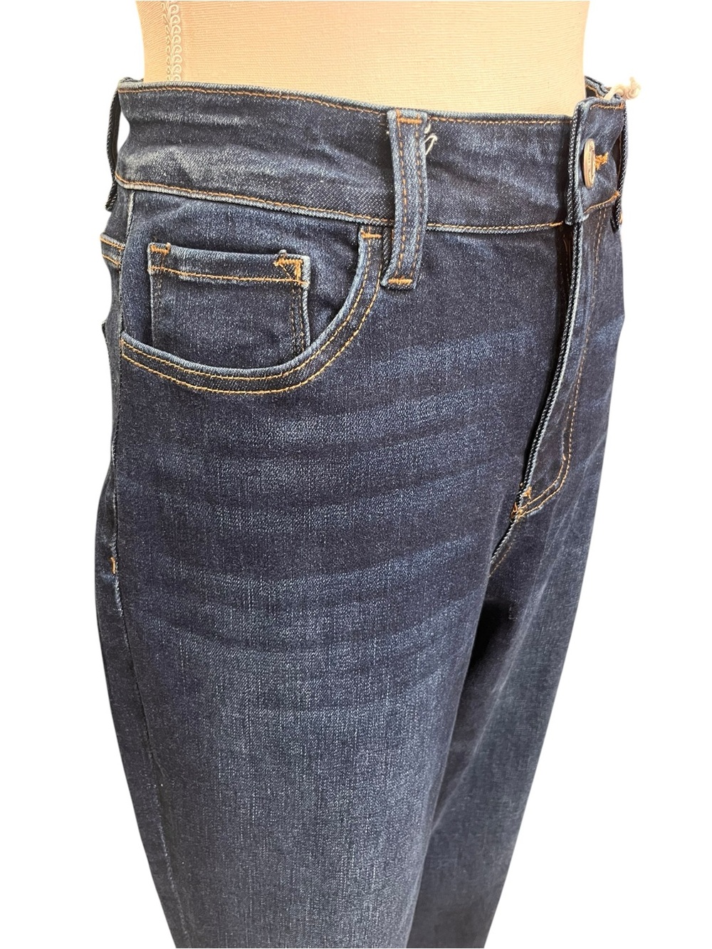 Vervet Bella High Rise Crop Flare Jeans Women’s 14 Dark Wash Raw Hem NWT - Picture 5 of 13